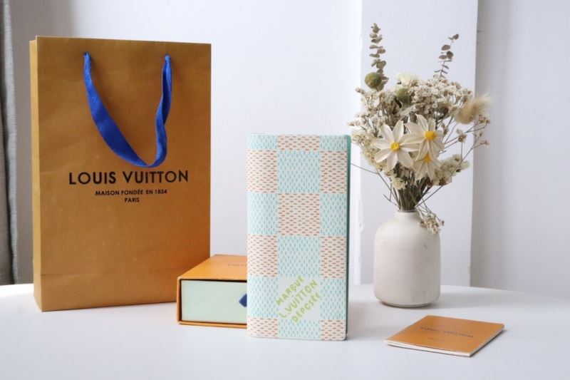 Louis Vuitton Wallets